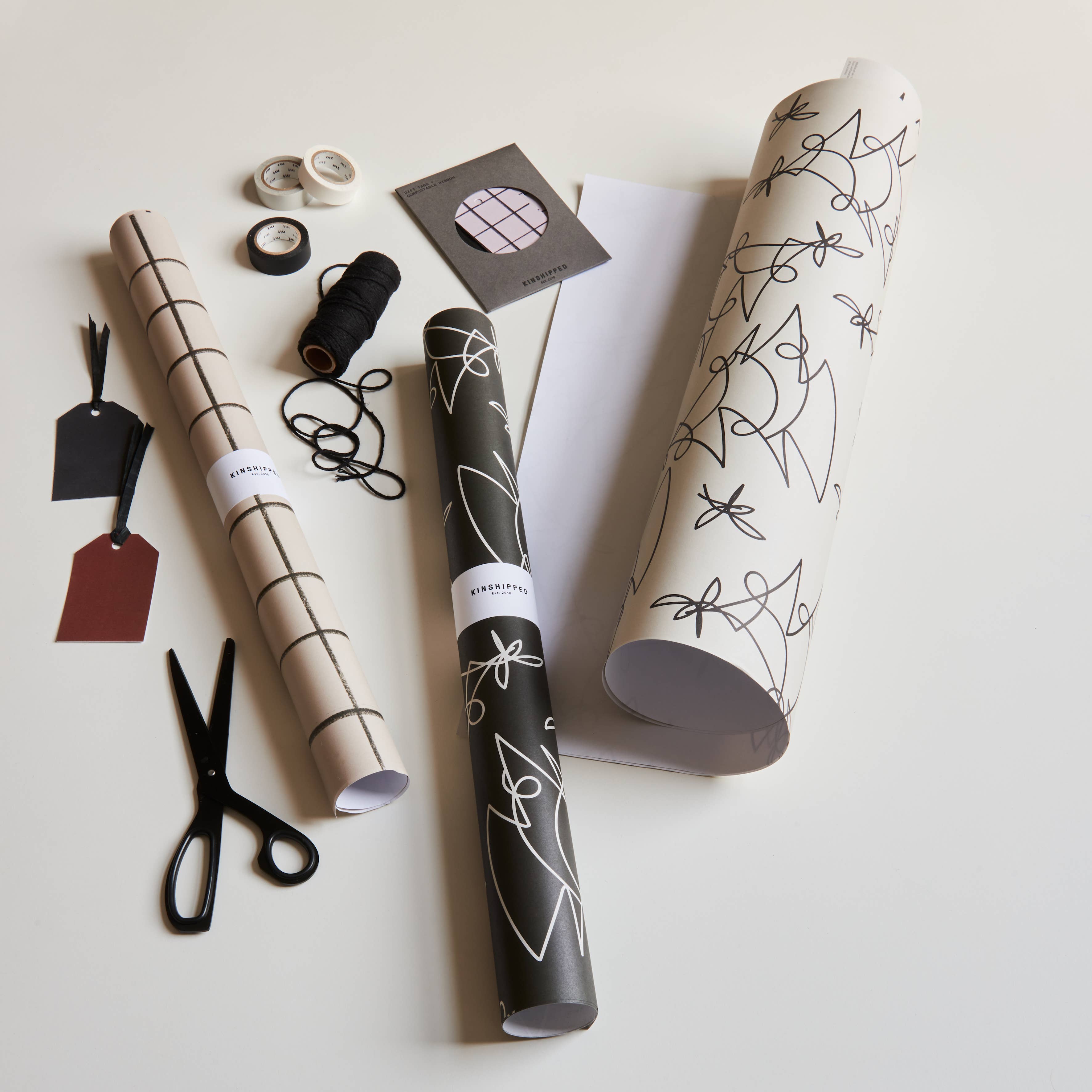 TREE LINES CHRISTMAS/SEASONAL GIFT WRAP