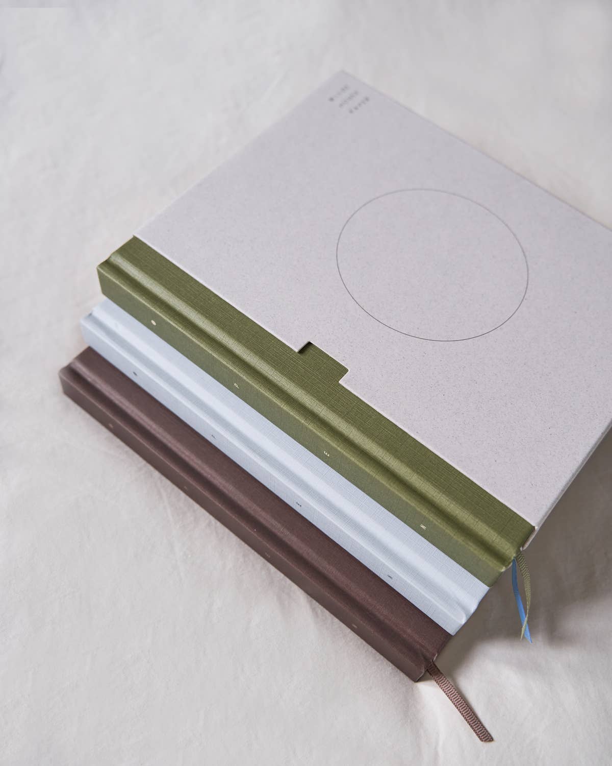 Wilde House Paper Open Journal | Guided Hardcover Journal with Free Journaling Course Library