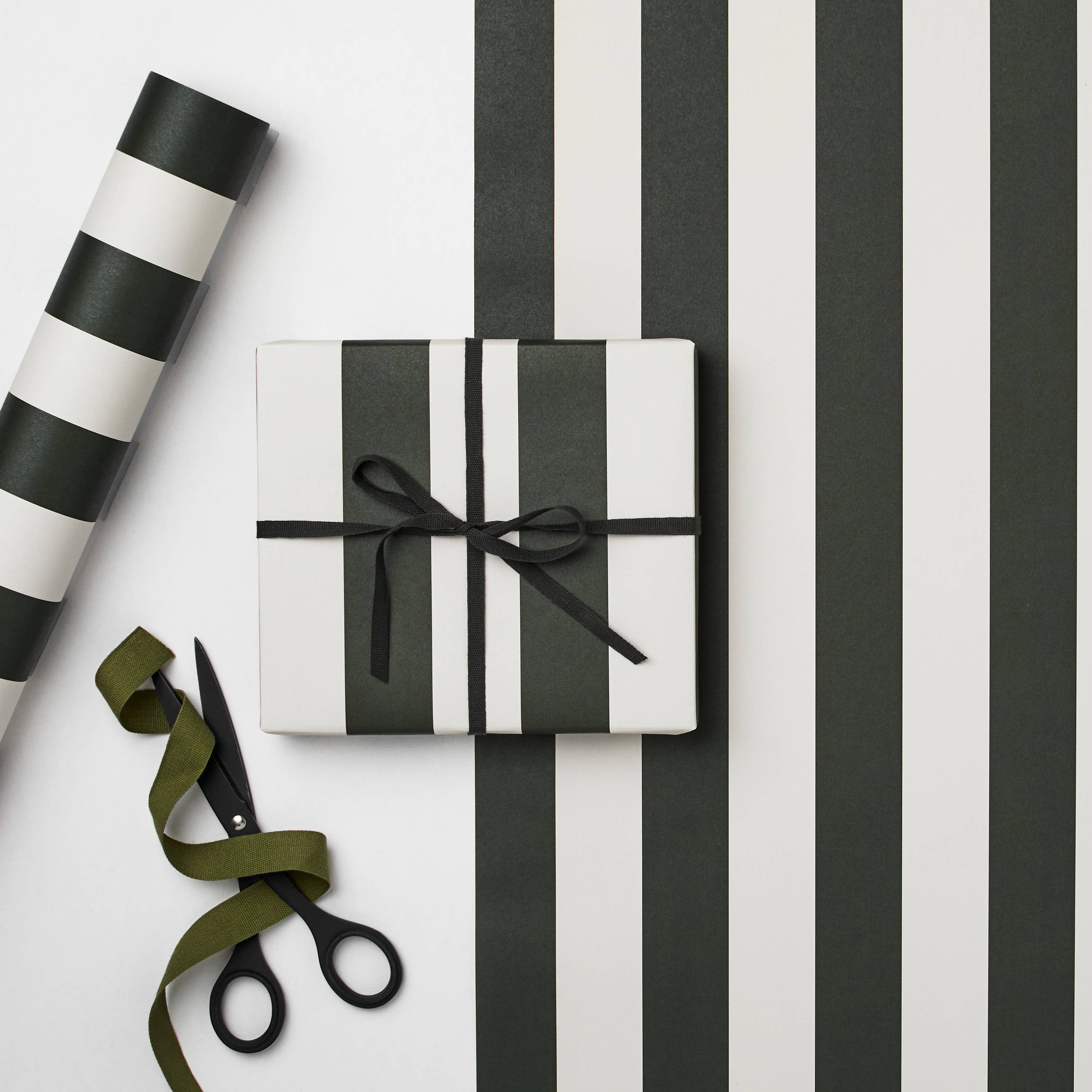 PINE MARINE STRIPE GIFT WRAP