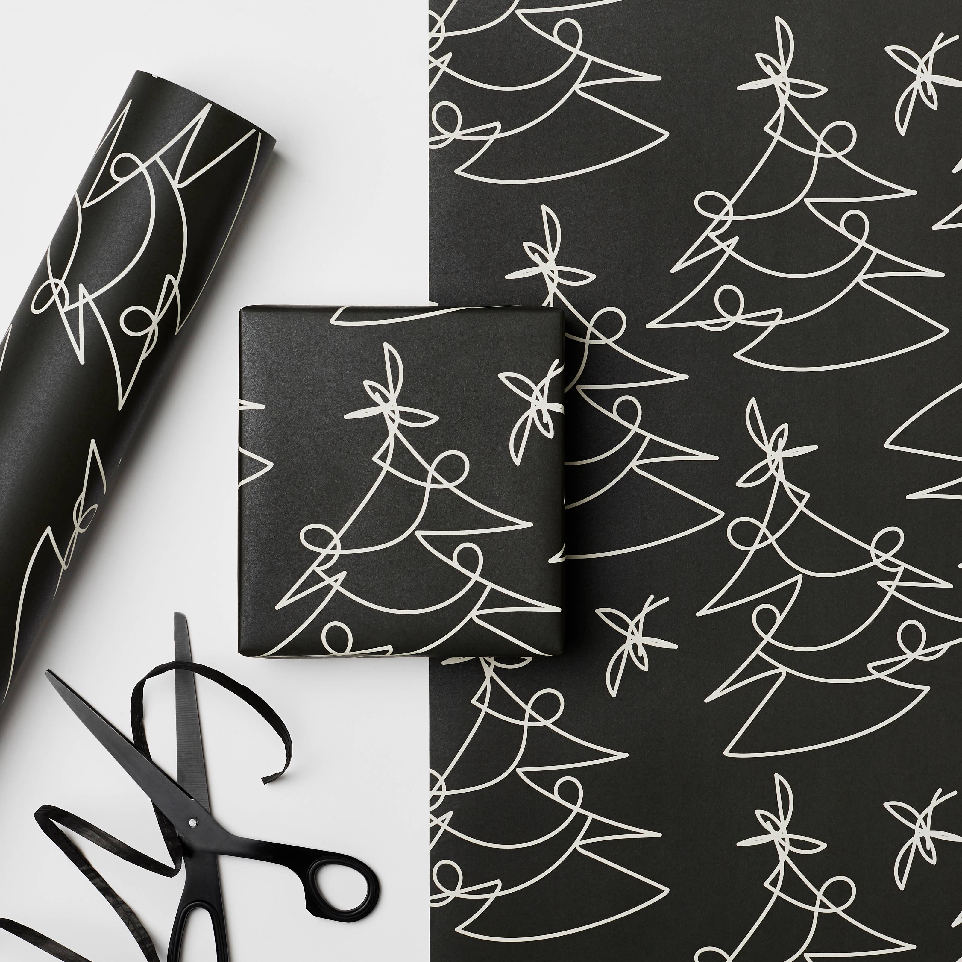 TREE LINES SEASONAL/CHRISTMAS GIFT WRAP - BLACK