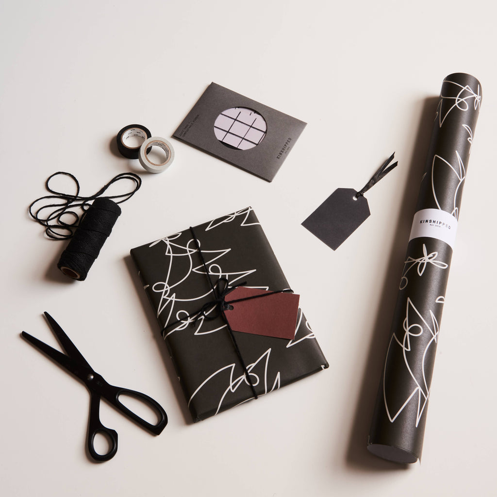 TREE LINES SEASONAL/CHRISTMAS GIFT WRAP - BLACK